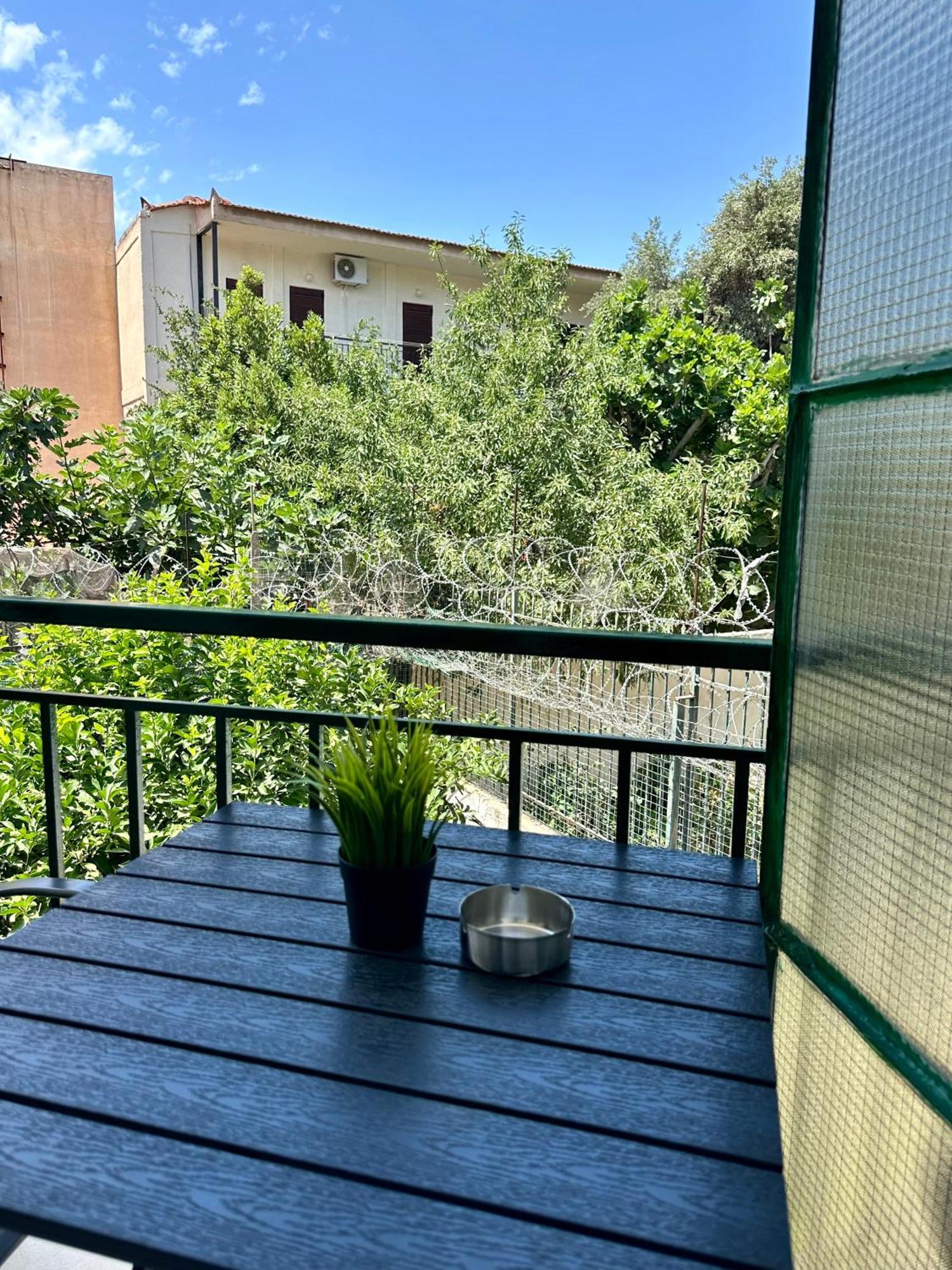 Seaside Escape Apartments - Poseidon Palaia Fokaia Luaran gambar